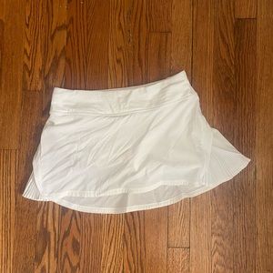 Only worn once! Just trying to consolidate my athleisure wear.